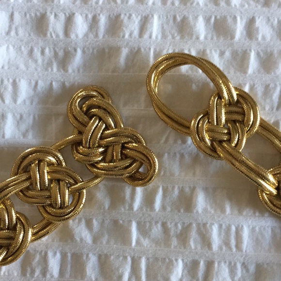 Vintage Gold Belt - Picture 3 of 6